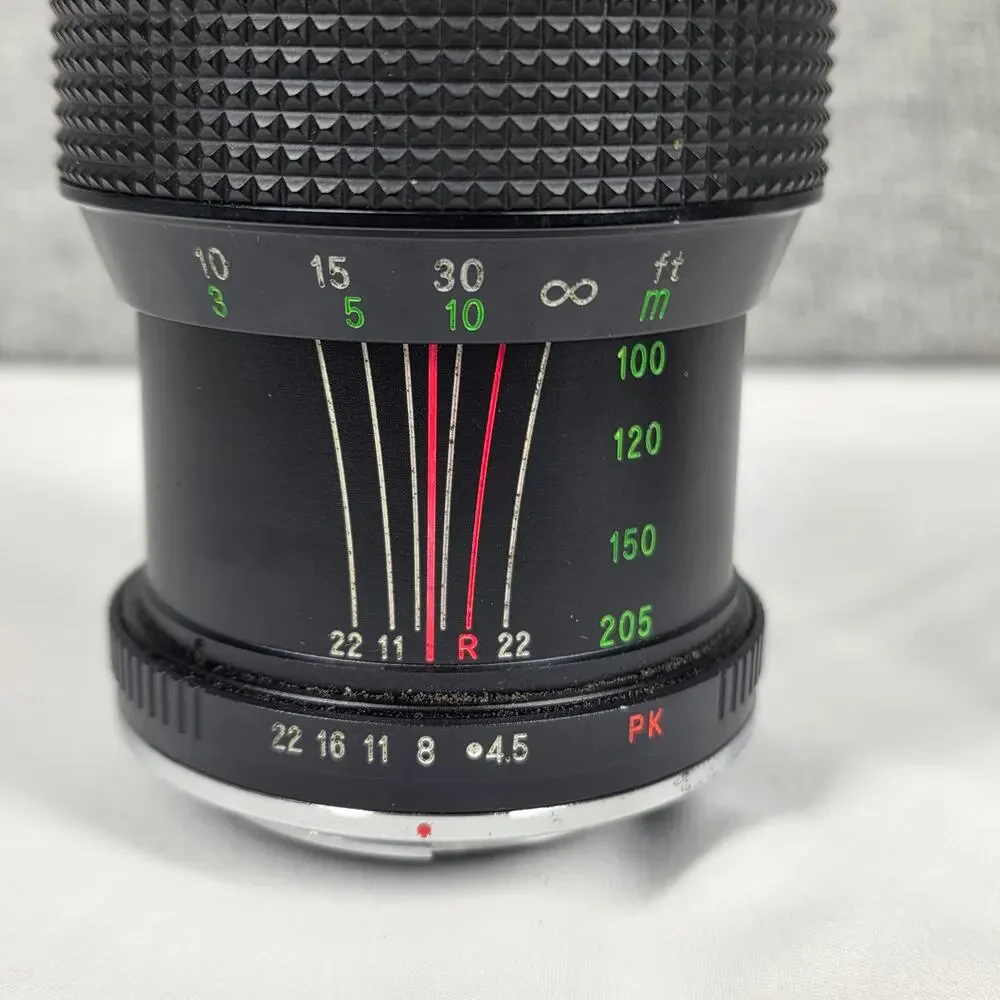 VINTAGE BESTON 80–200mm f/4.5 MACRO ZOOM LENS – MANUAL FOCUS – W/ CAPS & FILTER